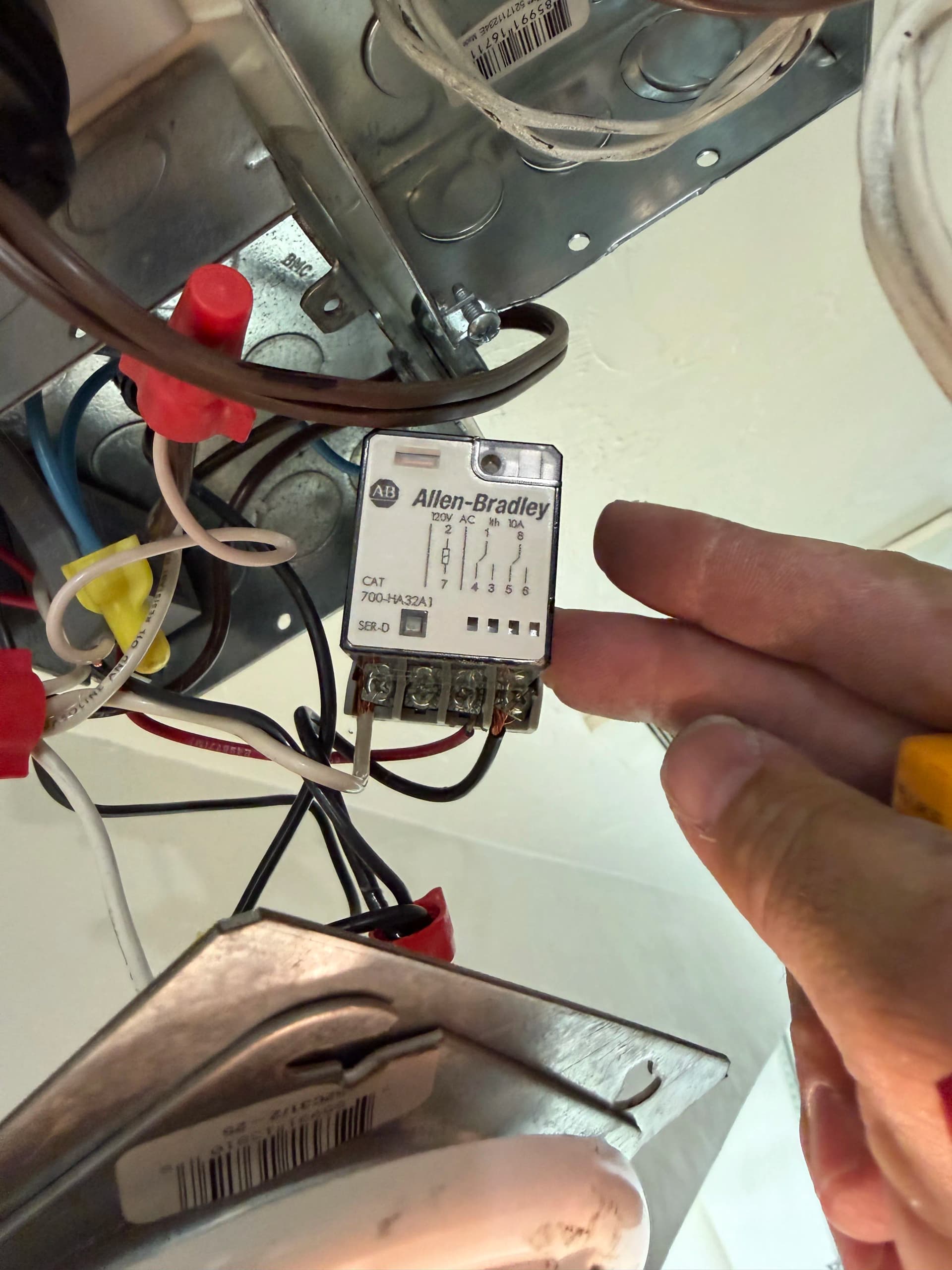 Gallery photos for Smart Garage Lighting and EV Charger Setup That Actually Works Together: Image #5