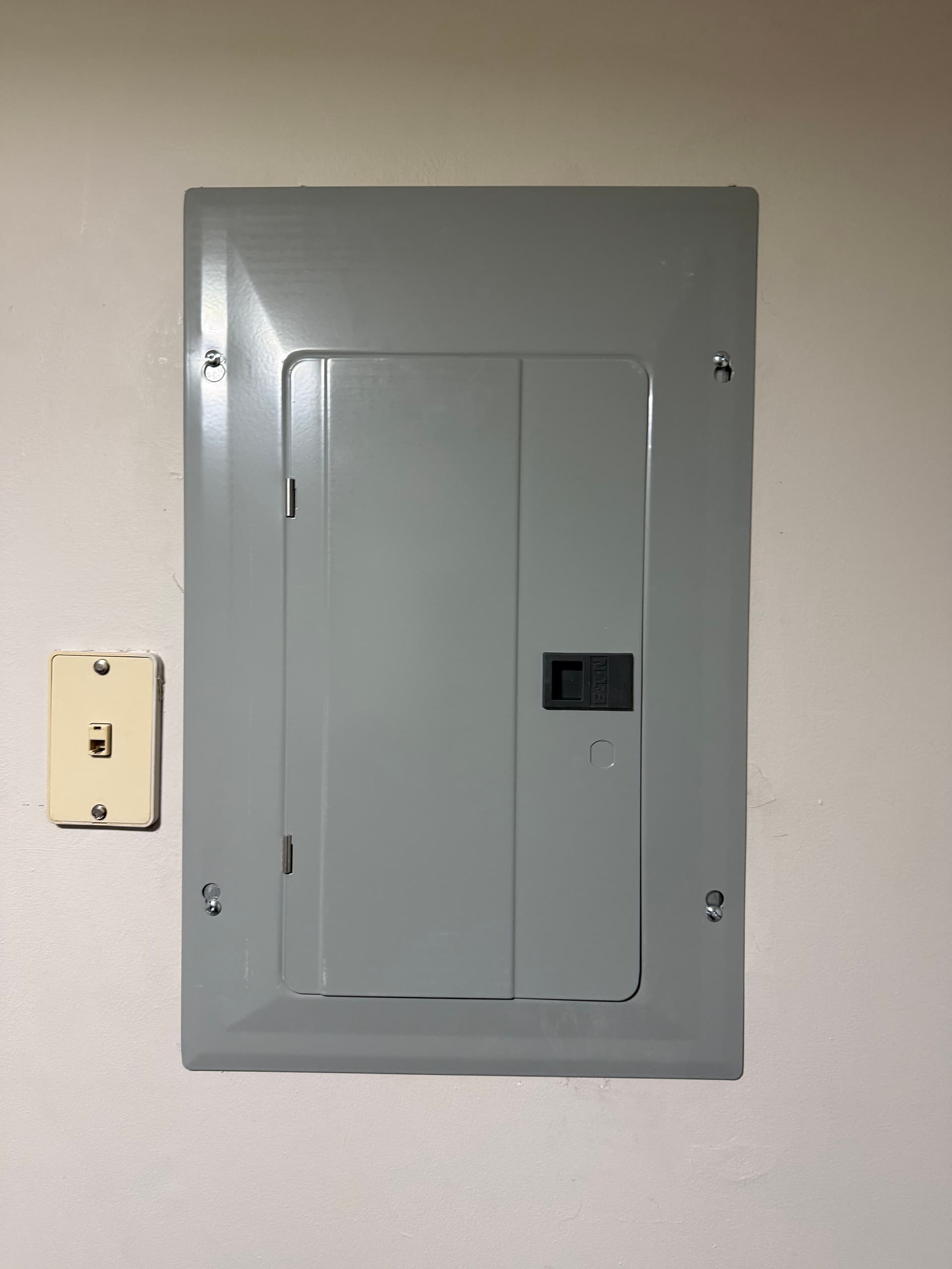 Gallery photos for Ensuring Electrical Safety with Complete Panel Upgrade: Image #5