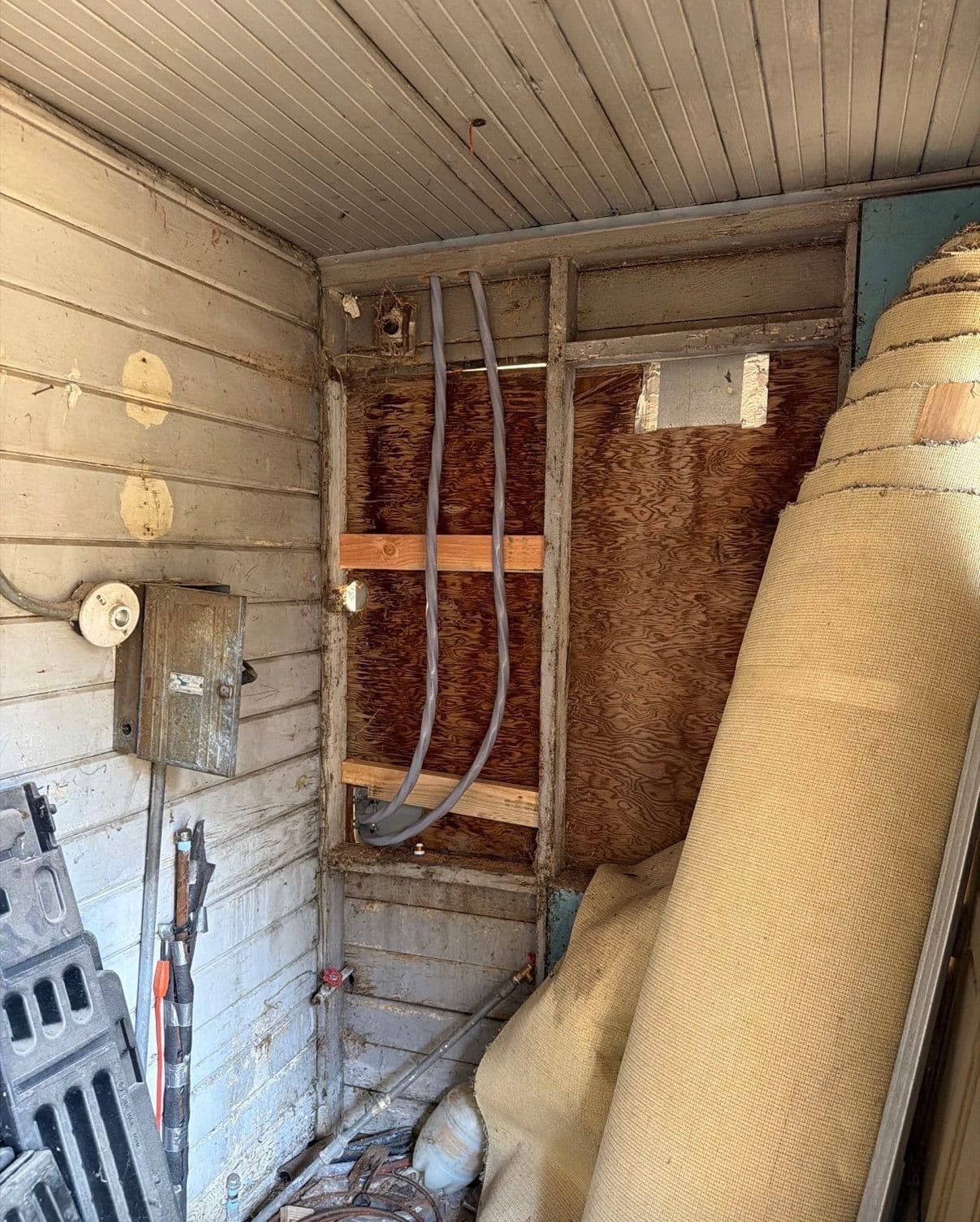 Gallery photos for Full House Rewire and Meter Upgrade on a Century-Old Duplex: Image #3